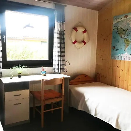 Kaptn's Nordsee-ferienhaus: Premium Retreat With Bikes Holiday home Butjadingen