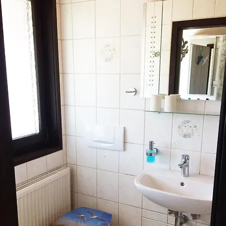 Holiday home Kaptn's Nordsee-ferienhaus: Premium Retreat With Bikes