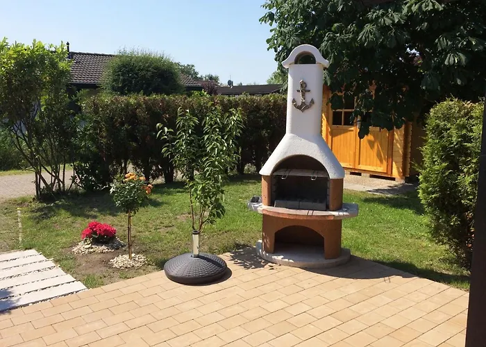 Prázdninový dům Urlaub Beim Kaeptn! Freistehendes Premium Nordsee-ferienhaus Mit Fahrraedern, Stellplatz Und Garten, 150m Zur Nordsee